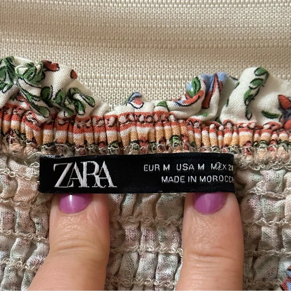 Zara Boho Smocked Floral Crop Top Peasant Blouse Puff Sleeve Size M - Picture 3 of 6